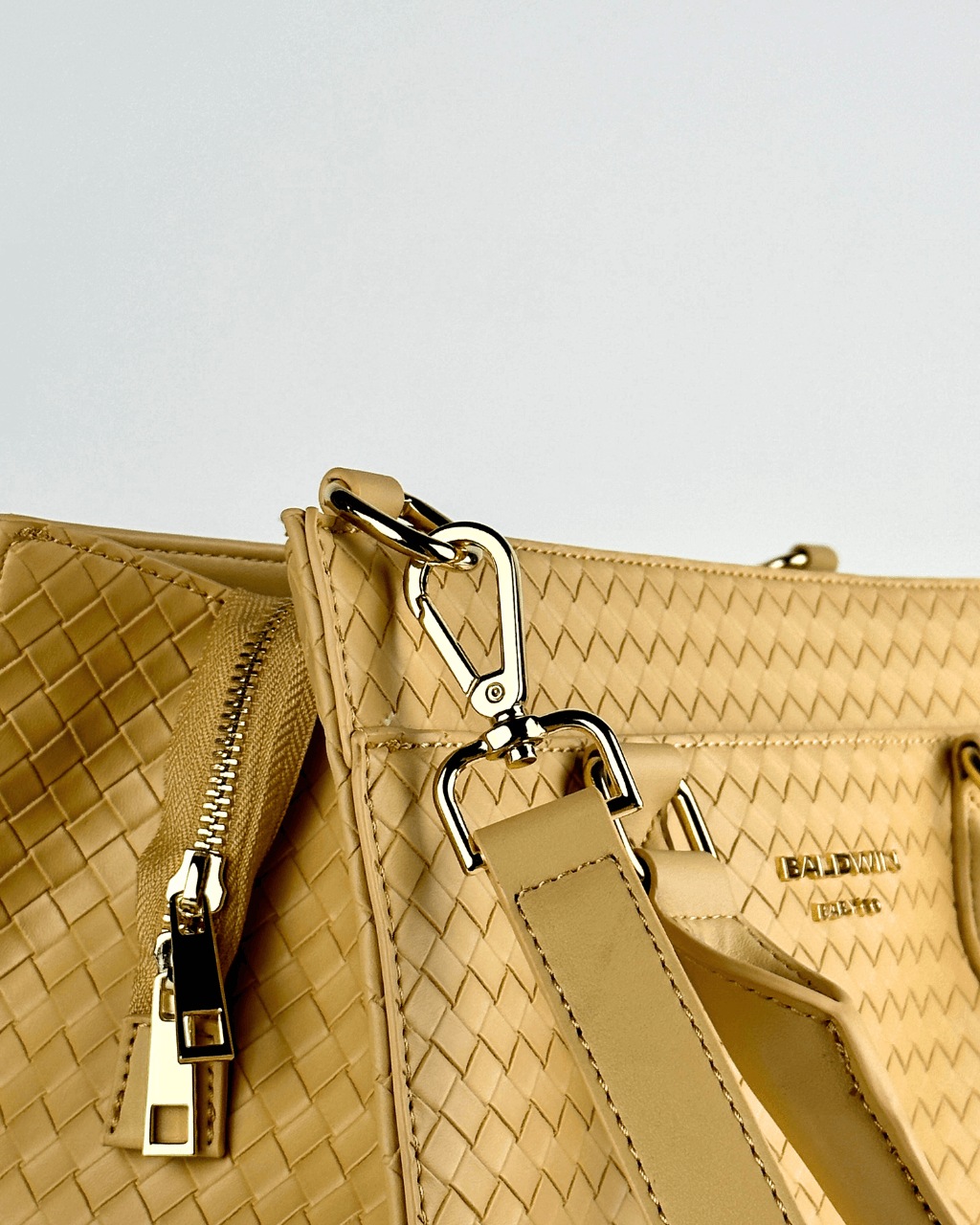 The Montrose Diaper Bag Tote - Dune