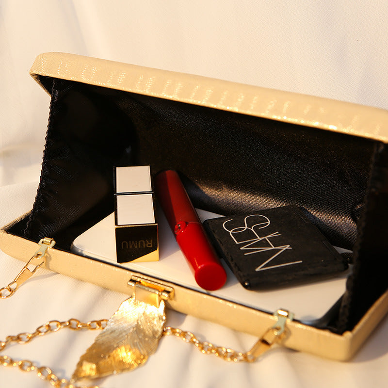 Women's Metal Leaf Dinner Printed Texture Clutch Evening Bags