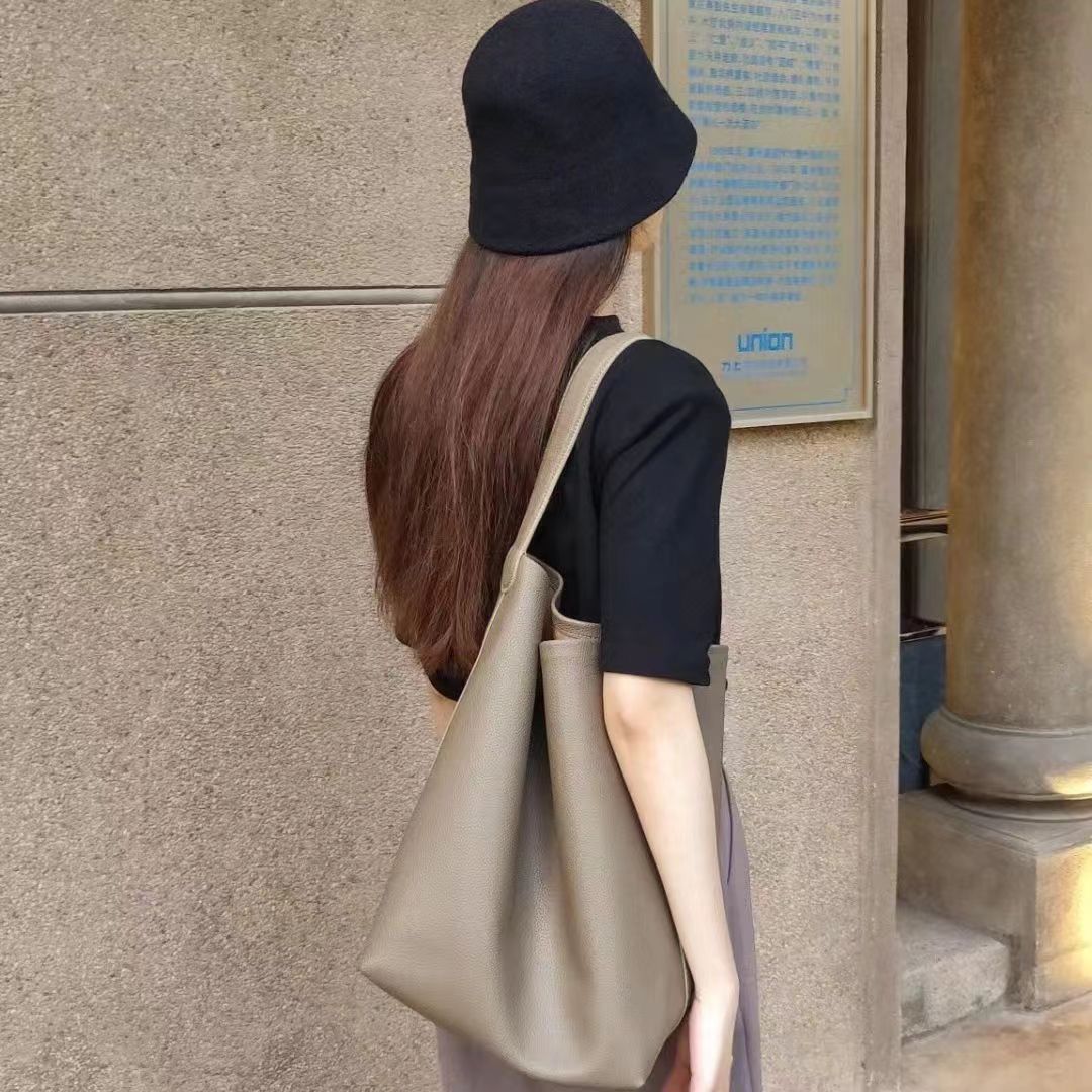 Genuine Leather Litchi Pattern Class Commuter Bucket Bags