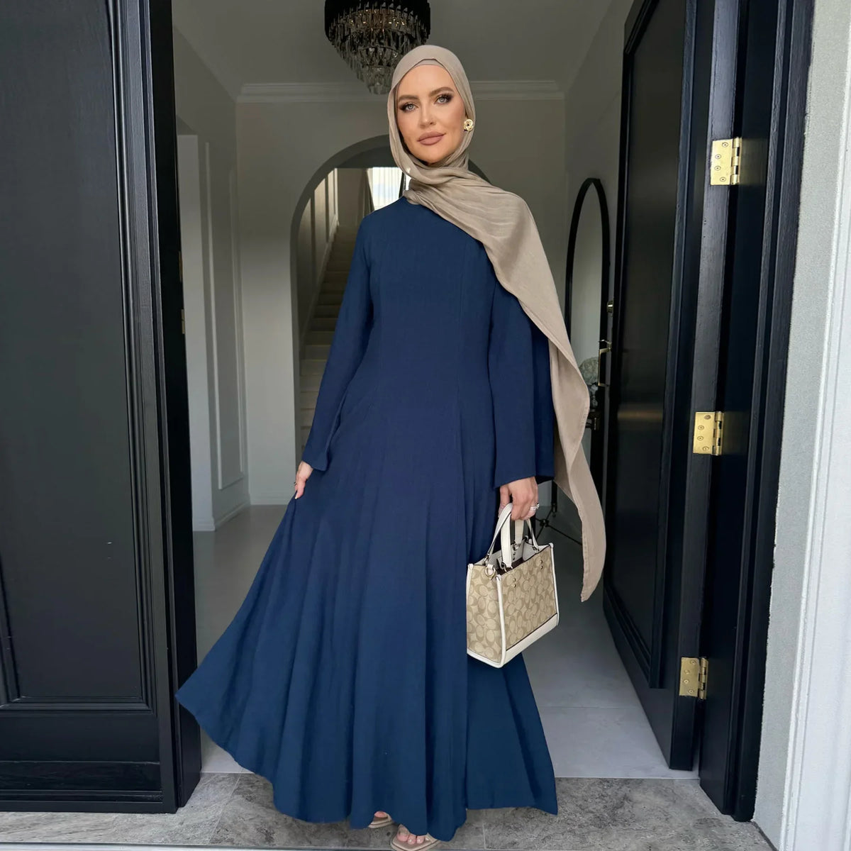 Women's Modest Long Abaya