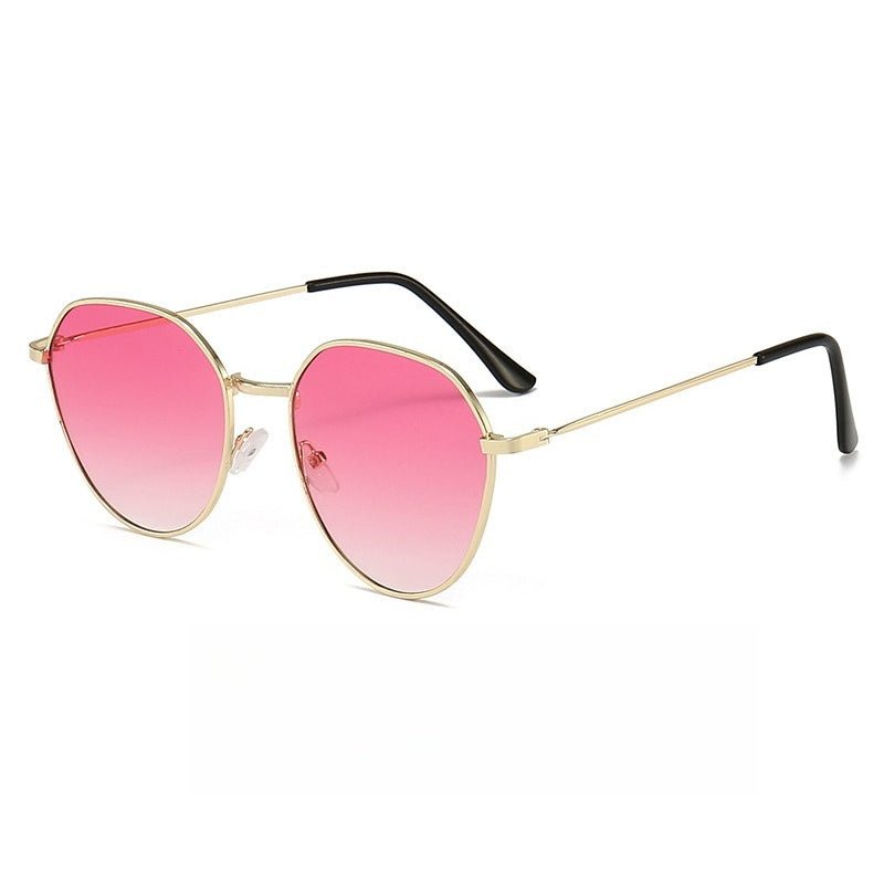 Elegant Retro Sunglasses for Women Classic with Gradient Lenses (MAC264)