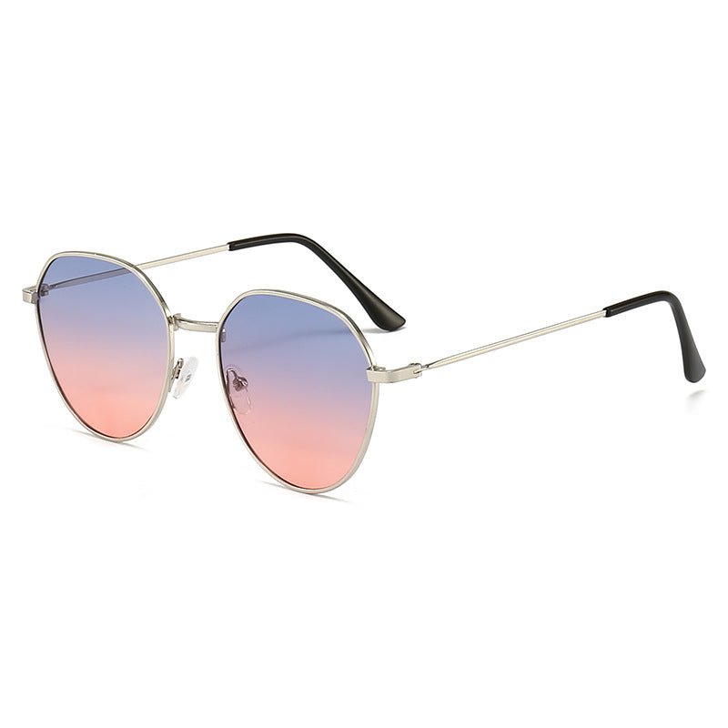 Elegant Retro Sunglasses for Women Classic with Gradient Lenses (MAC264)