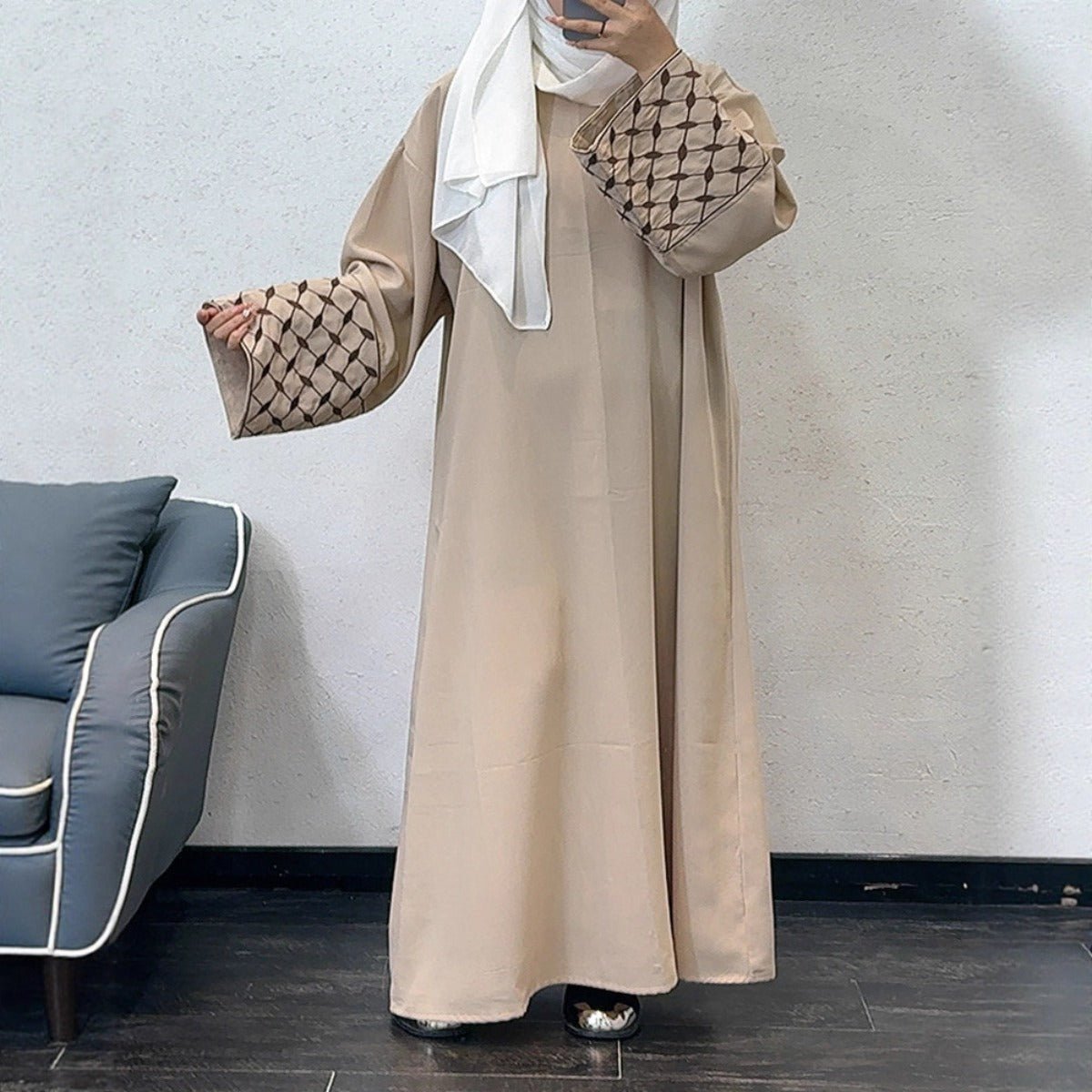 Embroidered Pattern Abaya Robe Dress - Modest Muslim Long Sleeve Maxi with Detachable Belt(MA272)