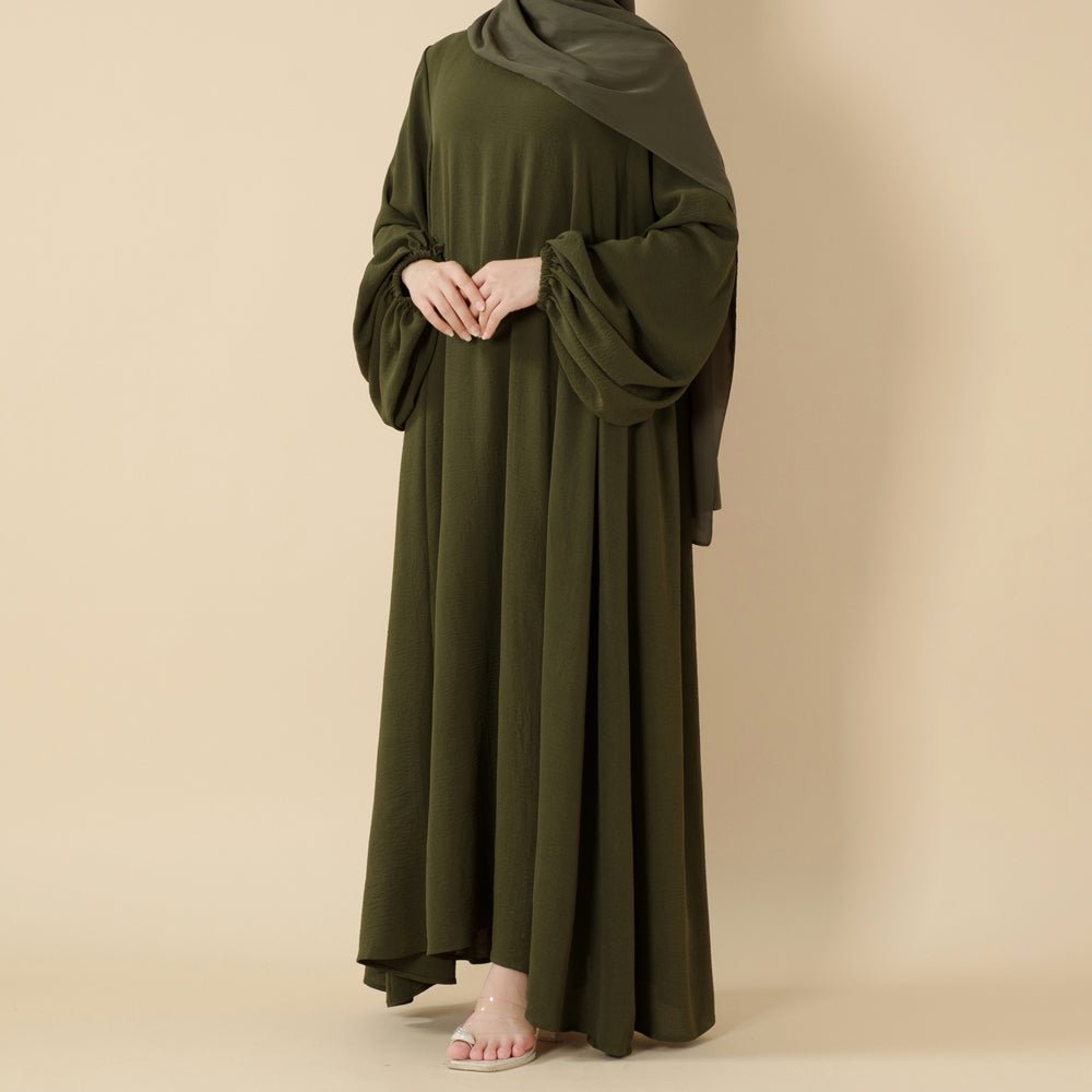 Relaxed Fit Lantern Sleeves Crepe Abaya (MA190)